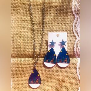 NEW Waffle Brand Candy Cane Necklace & Earrings